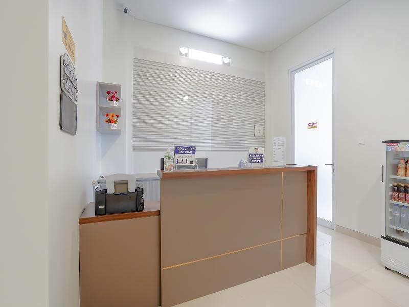 OYO 90336 Olive Guest House - Lobi