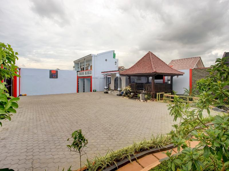 Azka Homestay Syariah - Lobi