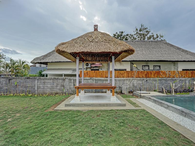 3997 The Bingin Sari Jimbaran - Havuz