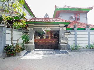 OYO 4003 Ceria Guesthouse Seminyak otel fotoğrafı