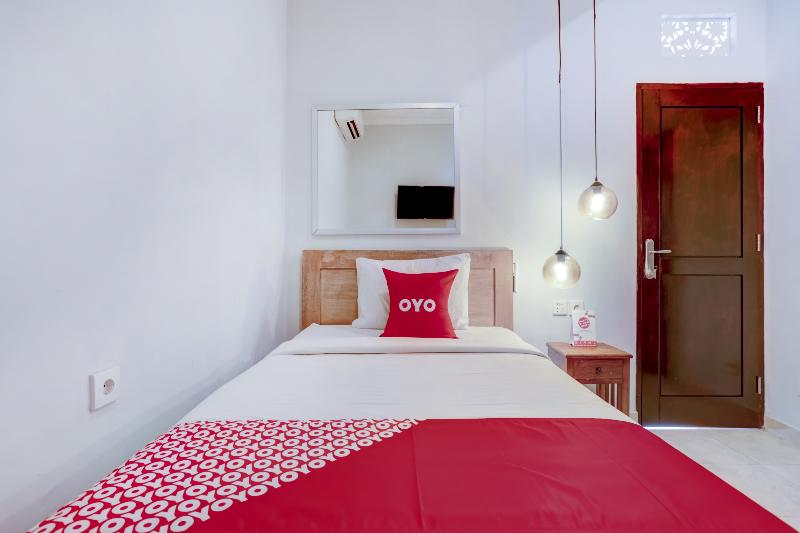 OYO 90022 Puri Kramas Canggu - Oda