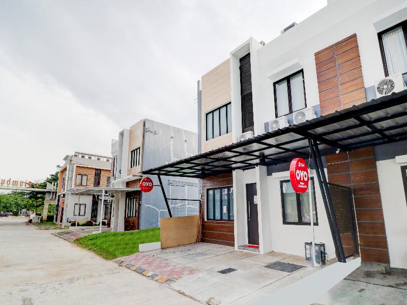 OYO 90215 Ada Residence - Genel