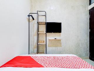 OYO 90215 Ada Residence fotoÄŸrafÄ±