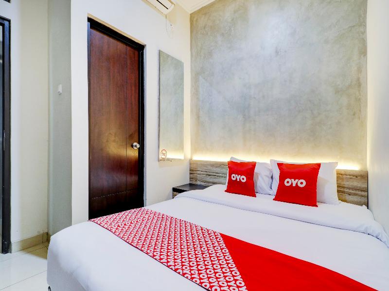 OYO 90215 Ada Residence - Oda