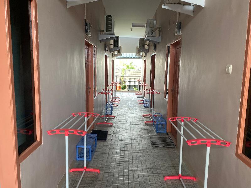 OYO 90111 Almeerah Homestay Syariah - Lobi