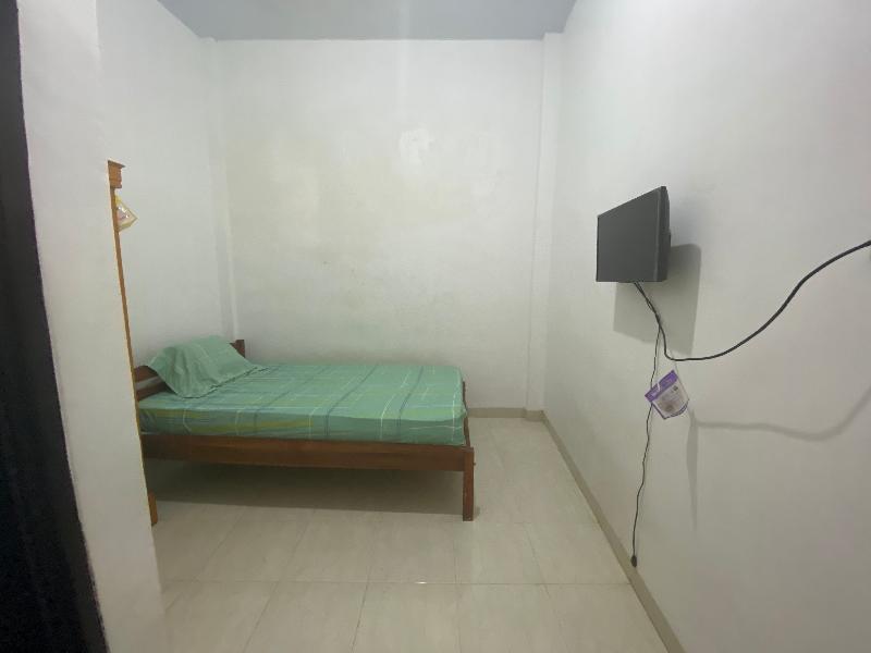 OYO 90111 Almeerah Homestay Syariah - Oda