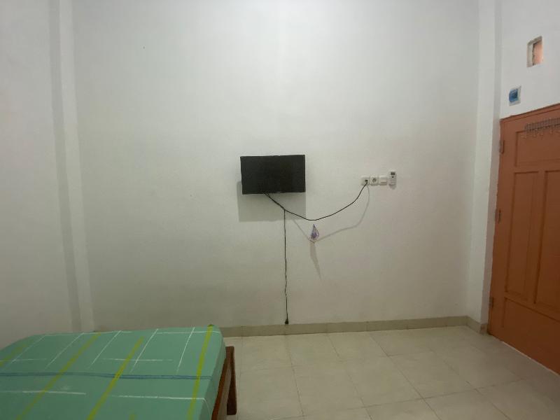 OYO 90111 Almeerah Homestay Syariah - Oda