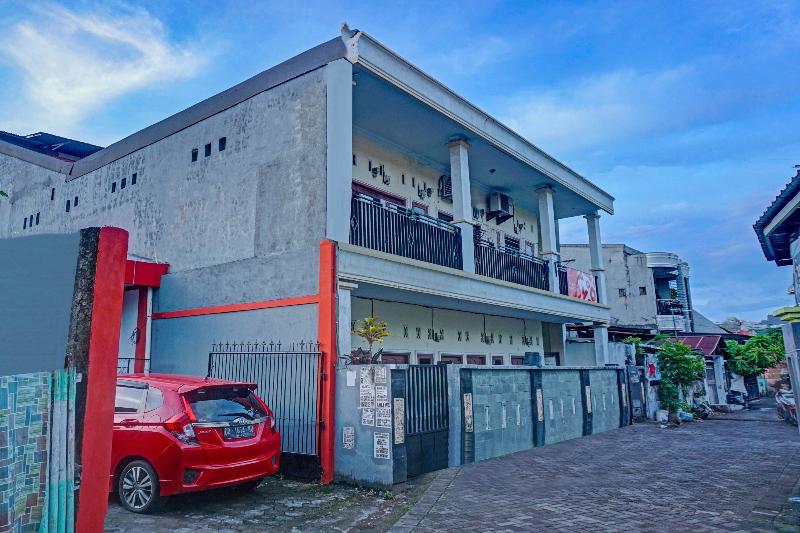 OYO 90117 Anugrah Homestay - Genel
