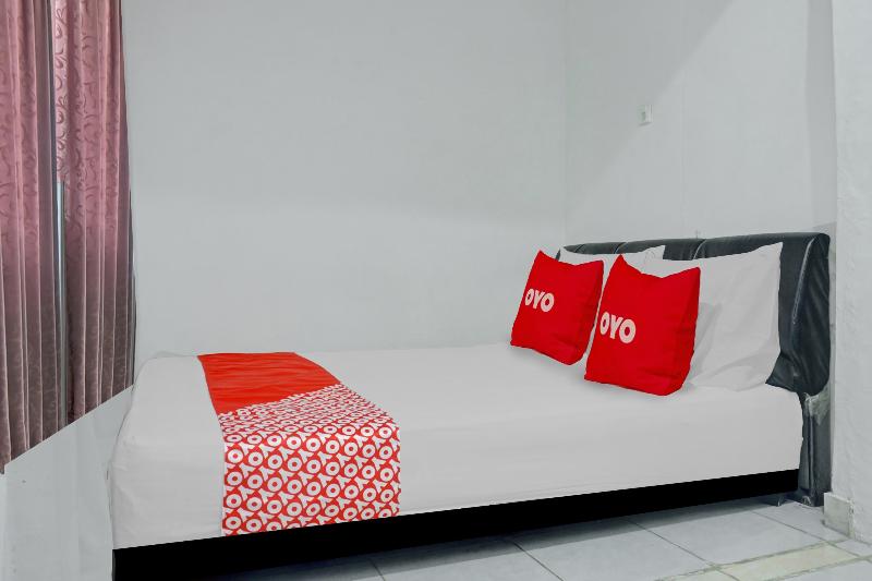 OYO 90117 Anugrah Homestay - Oda