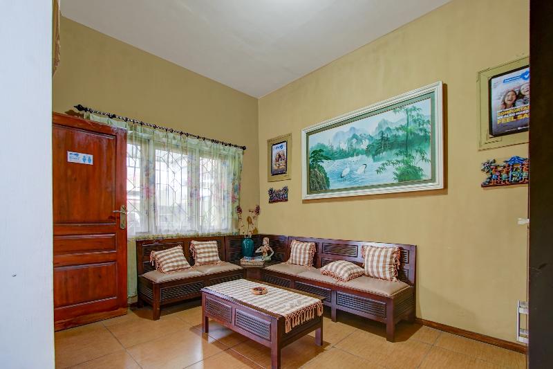 OYO 90061 Melati House Syariah - Lobi