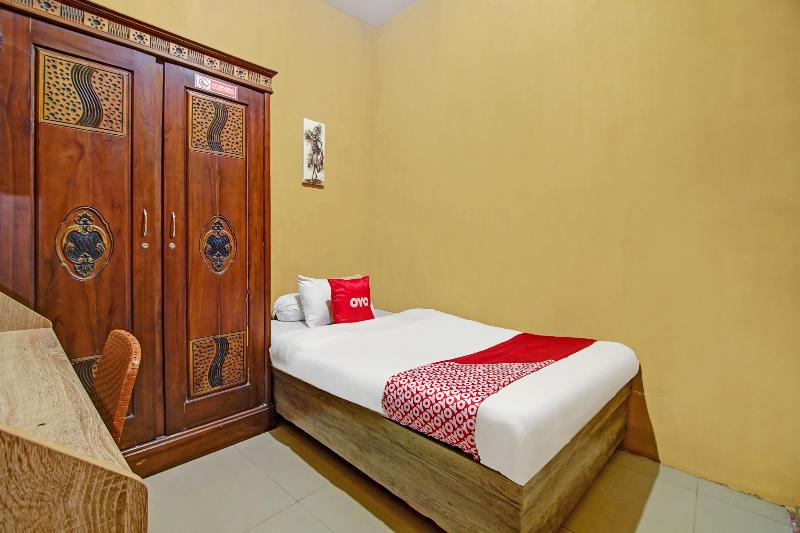 OYO 90061 Melati House Syariah - Oda