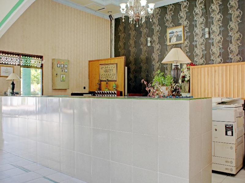 Capital O 90417 Hotel Batu Suli Internasional - Lobi