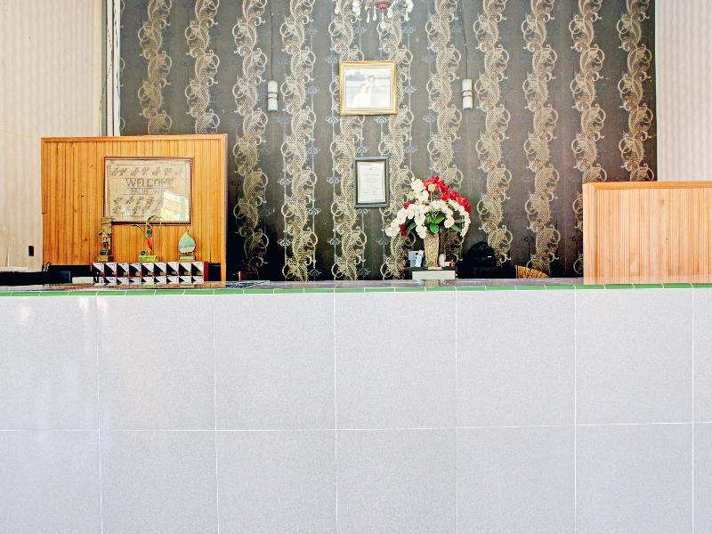 Capital O 90417 Hotel Batu Suli Internasional - Lobi