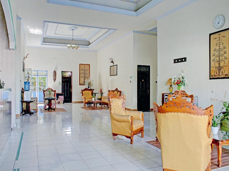 Capital O 90417 Hotel Batu Suli Internasional - Lobi