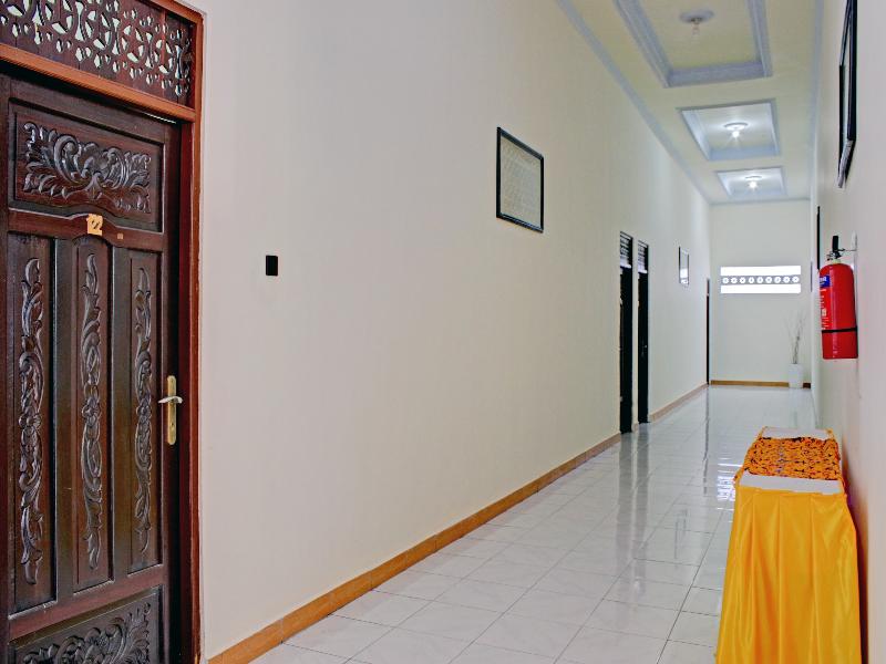 Capital O 90417 Hotel Batu Suli Internasional - Genel