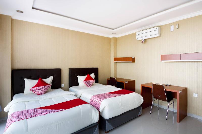 Super OYO 3431 Alpha Hotel Syariah - Oda