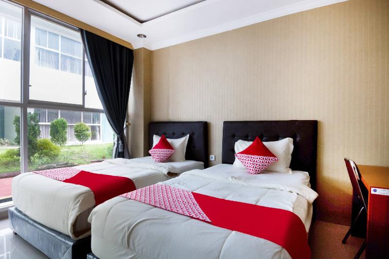 Super OYO 3431 Alpha Hotel Syariah - Oda