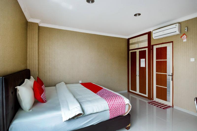 Super OYO 3431 Alpha Hotel Syariah - Oda