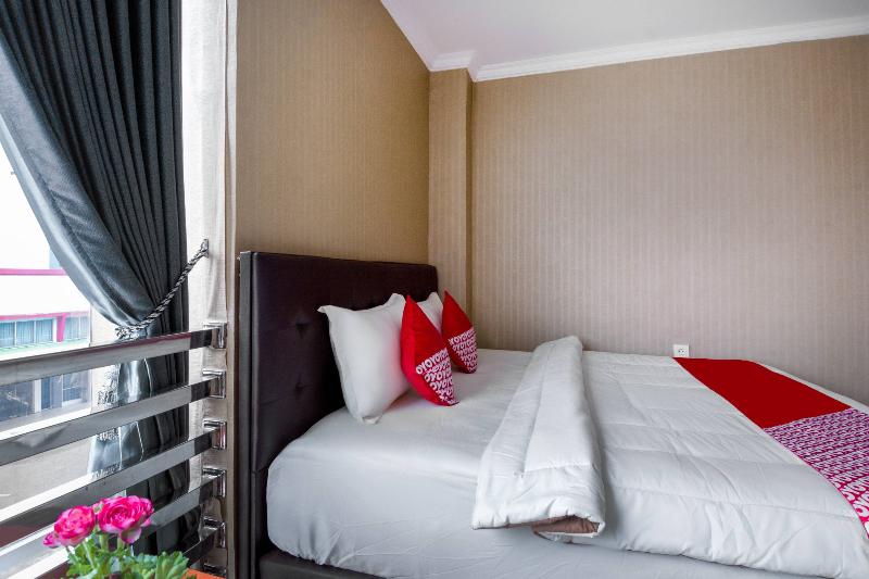 Super OYO 3431 Alpha Hotel Syariah - Oda