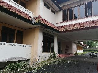 Super OYO 90382 Hotel Sarah Sukabumi fotoÄŸrafÄ±