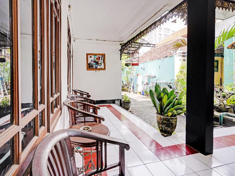OYO 90361 Griya Noumi Syariah - Lobi