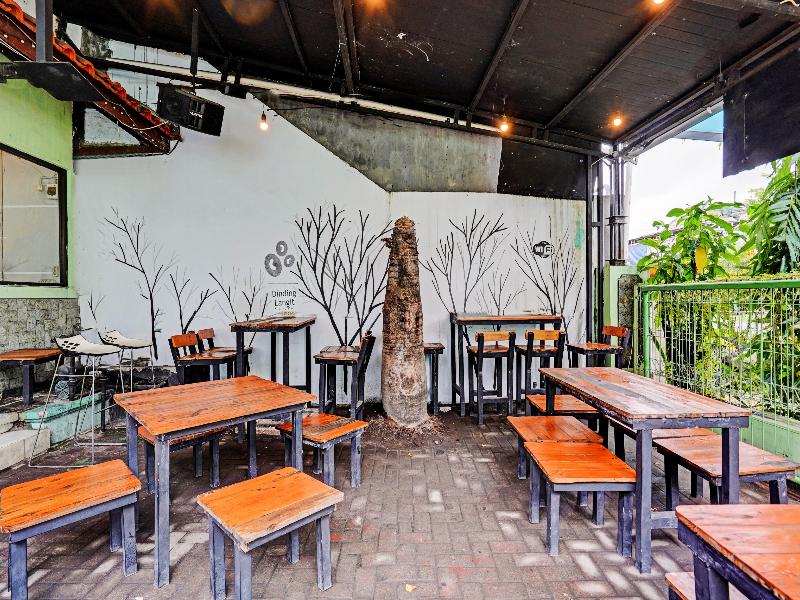 OYO 90361 Griya Noumi Syariah - Restoran