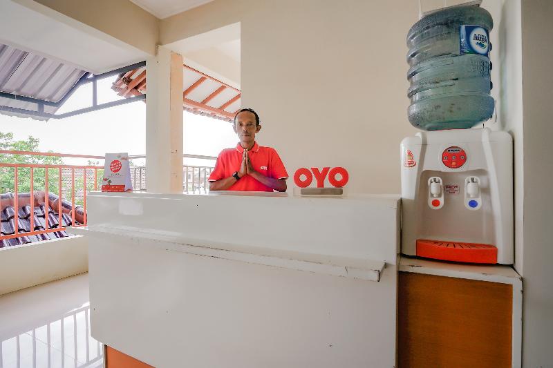 OYO 90210 Kenari House Syariah - Lobi