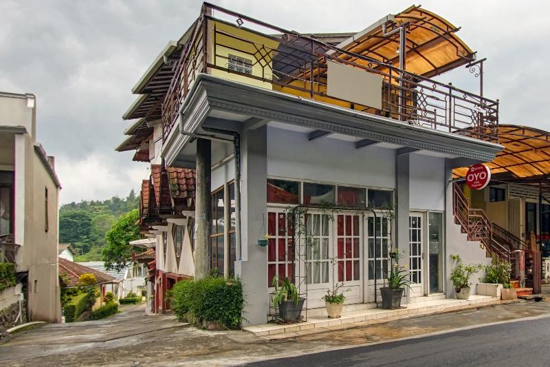 OYO 90031 Villa Papada - Genel