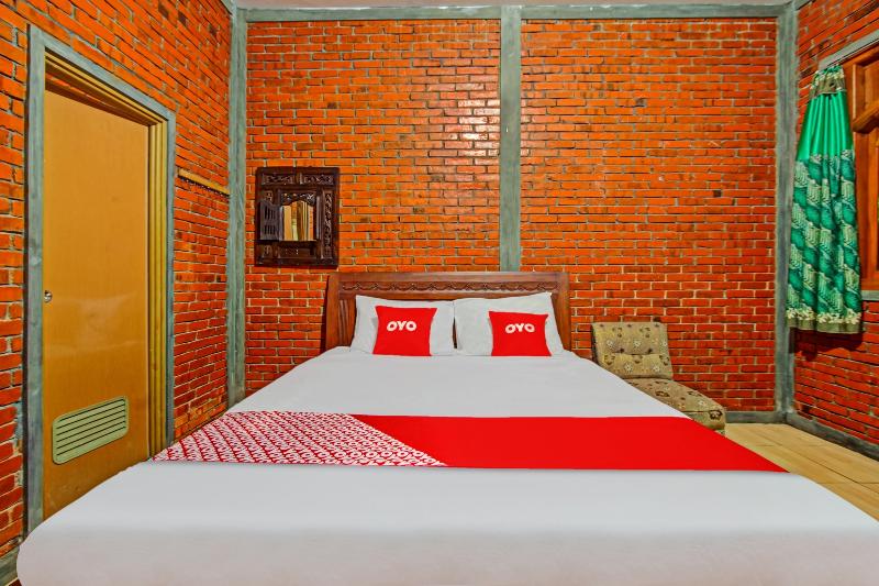 OYO 90031 Villa Papada - Oda