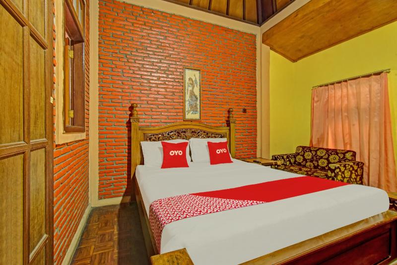 OYO 90031 Villa Papada - Oda