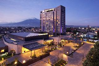 Grand Mercure Malang Mirama otel fotoğrafı