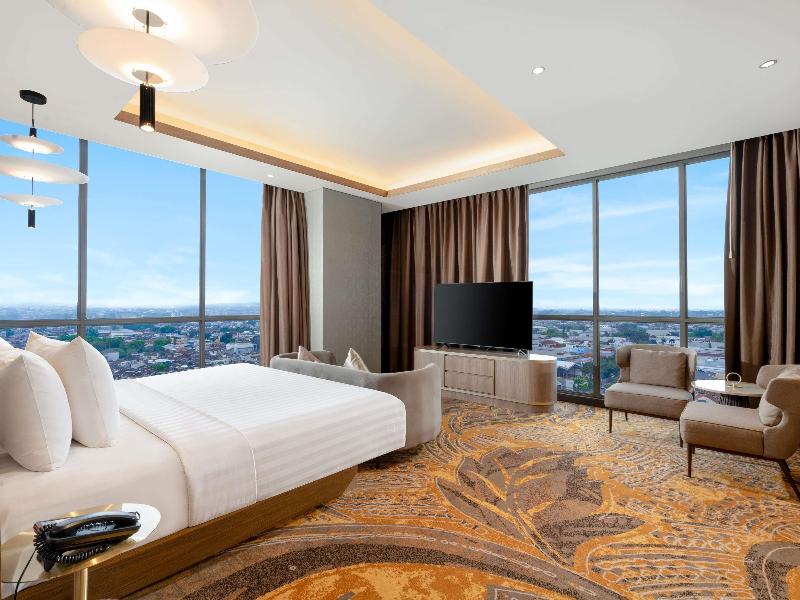 Grand Mercure Malang Mirama - Oda
