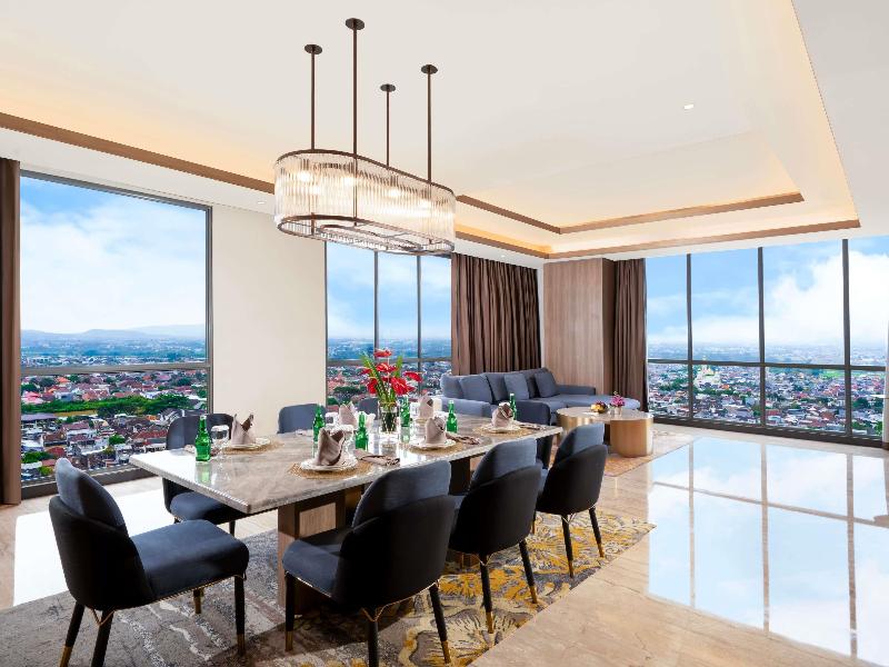 Grand Mercure Malang Mirama - Oda