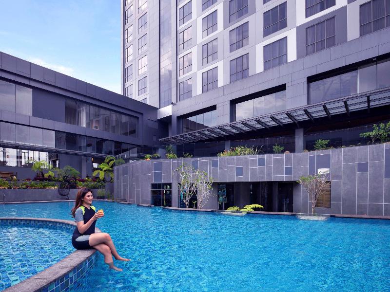 Grand Mercure Malang Mirama - Havuz