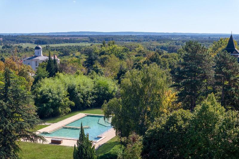 Hunguest Hotel Helios - Genel