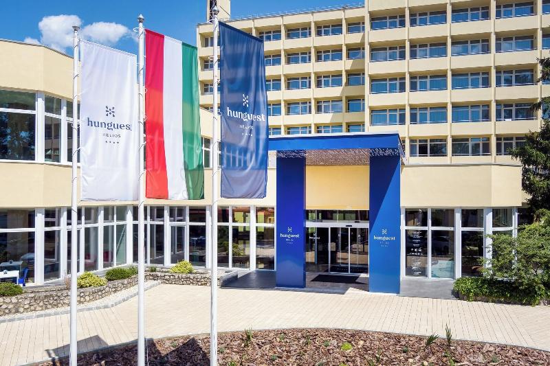 Hunguest Hotel Helios - Genel