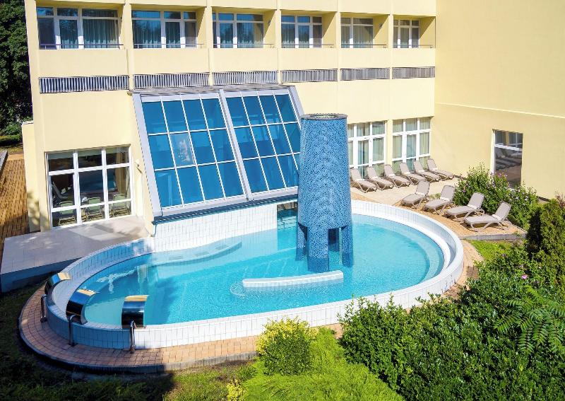 Hunguest Hotel Helios - Havuz