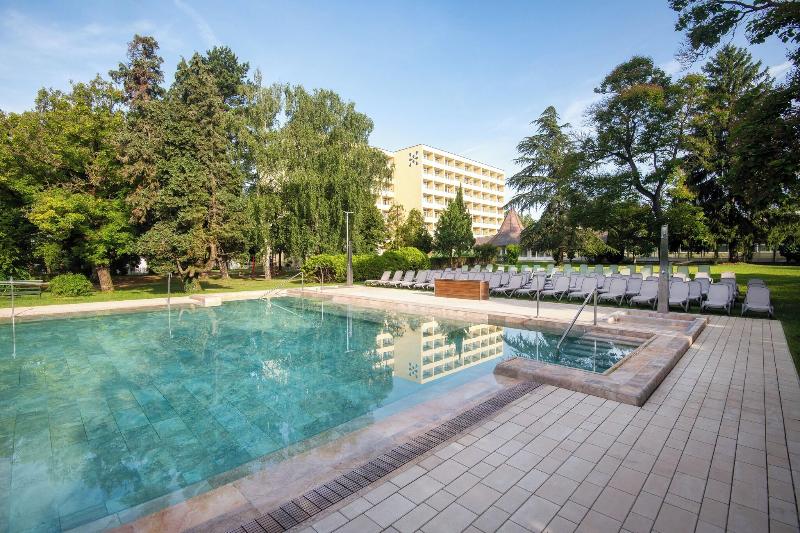 Hunguest Hotel Helios - Havuz