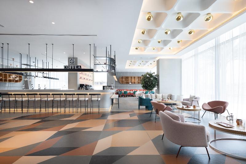 Ecos Dubai Al Furjan Hotel - Bar