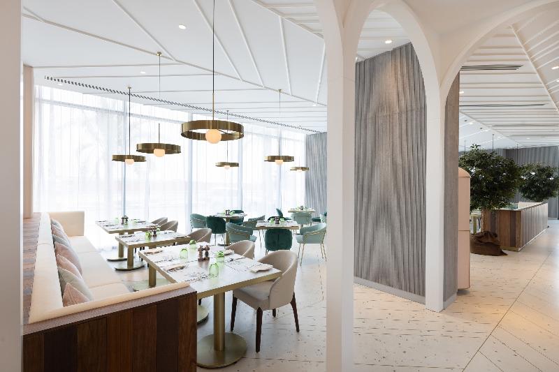 Ecos Dubai Al Furjan Hotel - Restoran