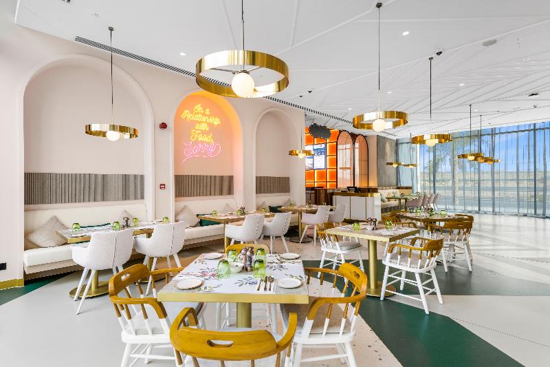 Ecos Dubai Al Furjan Hotel - Restoran