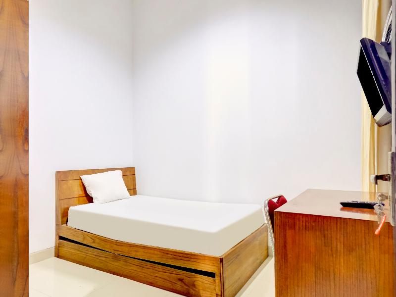 OYO Life 90085 Meruya Place - Oda