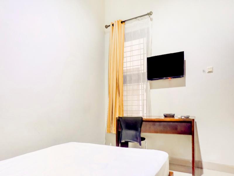 OYO Life 90085 Meruya Place - Oda