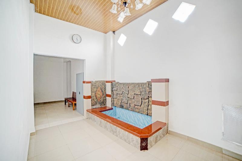 OYO 90387 Sepakat Guest House - Lobi