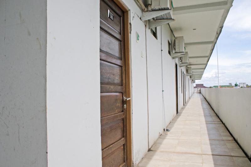 OYO 90112 Hotel Permata Inn - Lobi