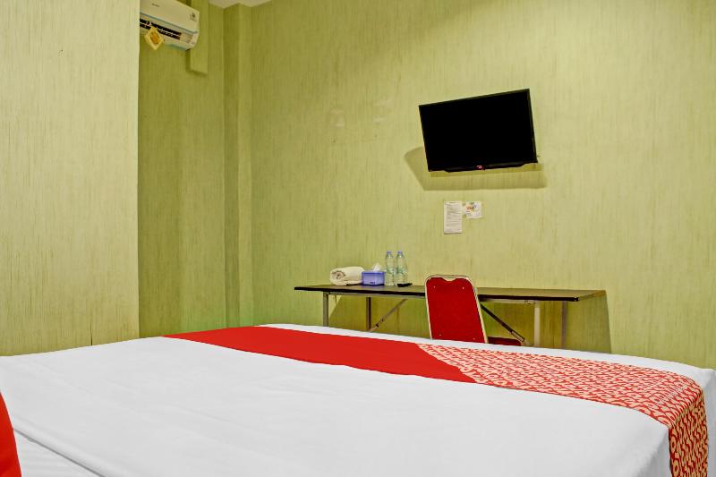 OYO 90112 Hotel Permata Inn - Oda