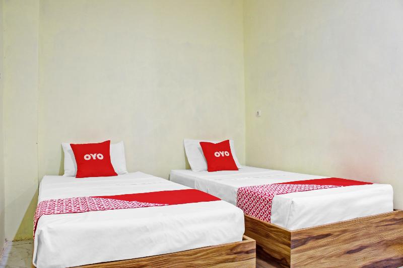 OYO 90112 Hotel Permata Inn - Oda