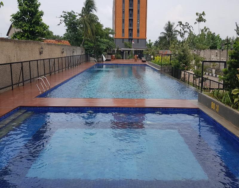 Collection O 28 Urban Town Apartment Karawang - Havuz