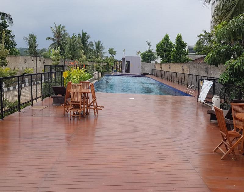 Collection O 28 Urban Town Apartment Karawang - Havuz