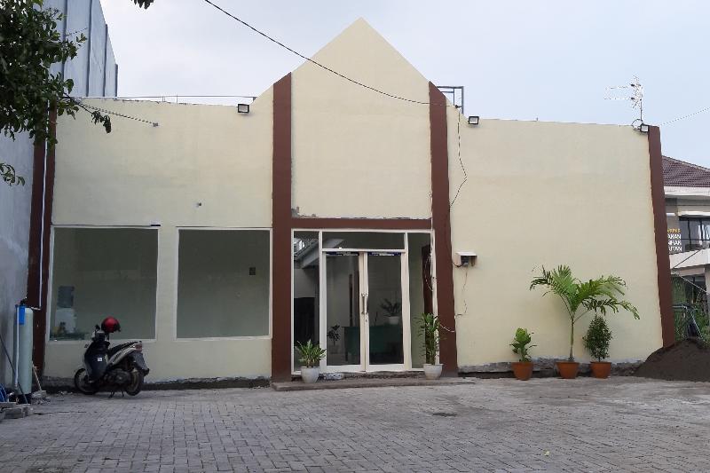 OYO 90299 Corner Guest House - Genel